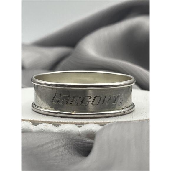 Vintage Webster Sterling Silver Napkin Ring "Gregory” name engraving - Picture 1 of 2